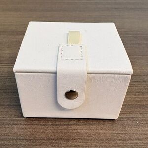 White Travel Jewelry Box